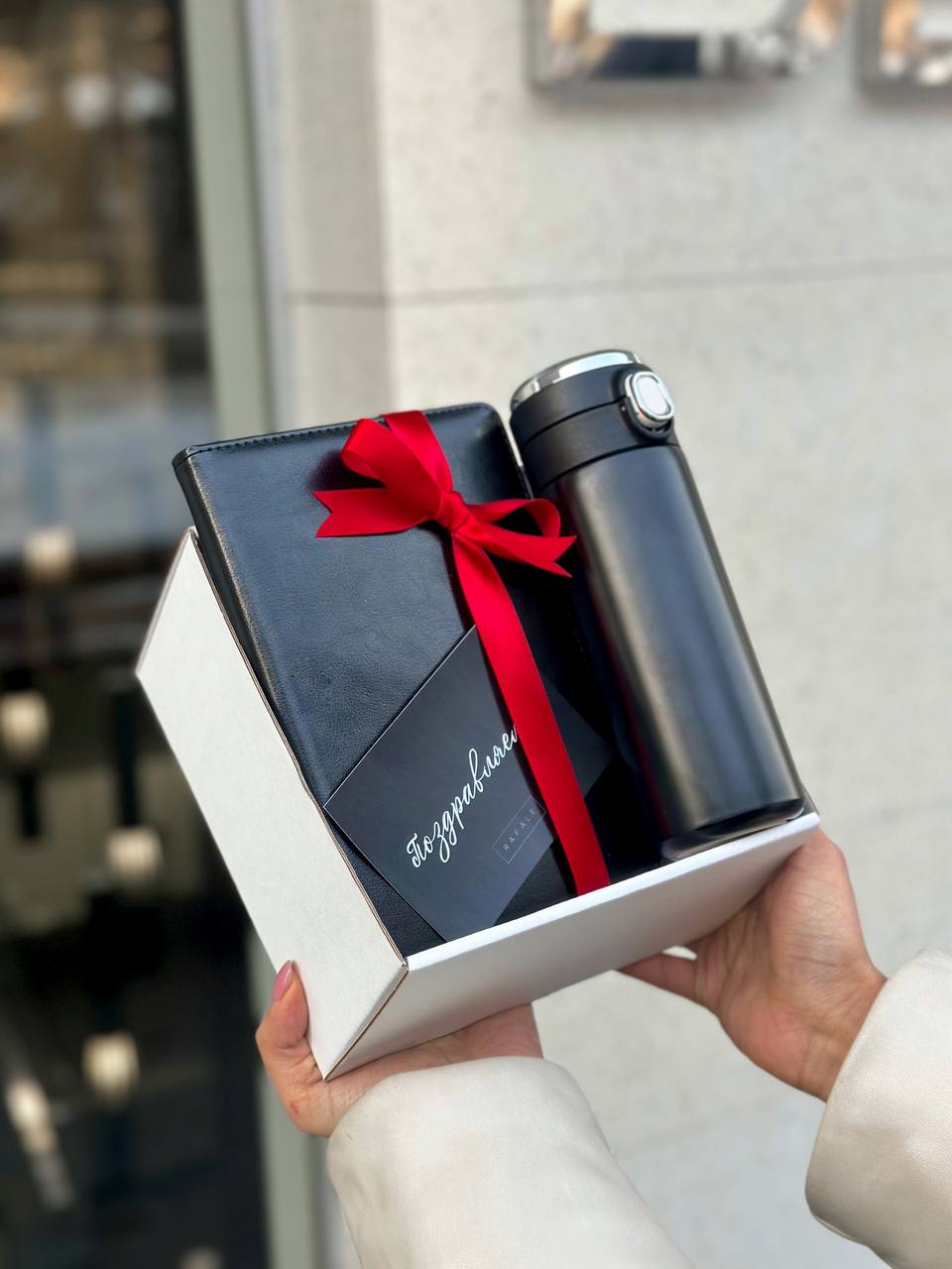 Подарочный бокс "Blacky" с блокнотом и термосом