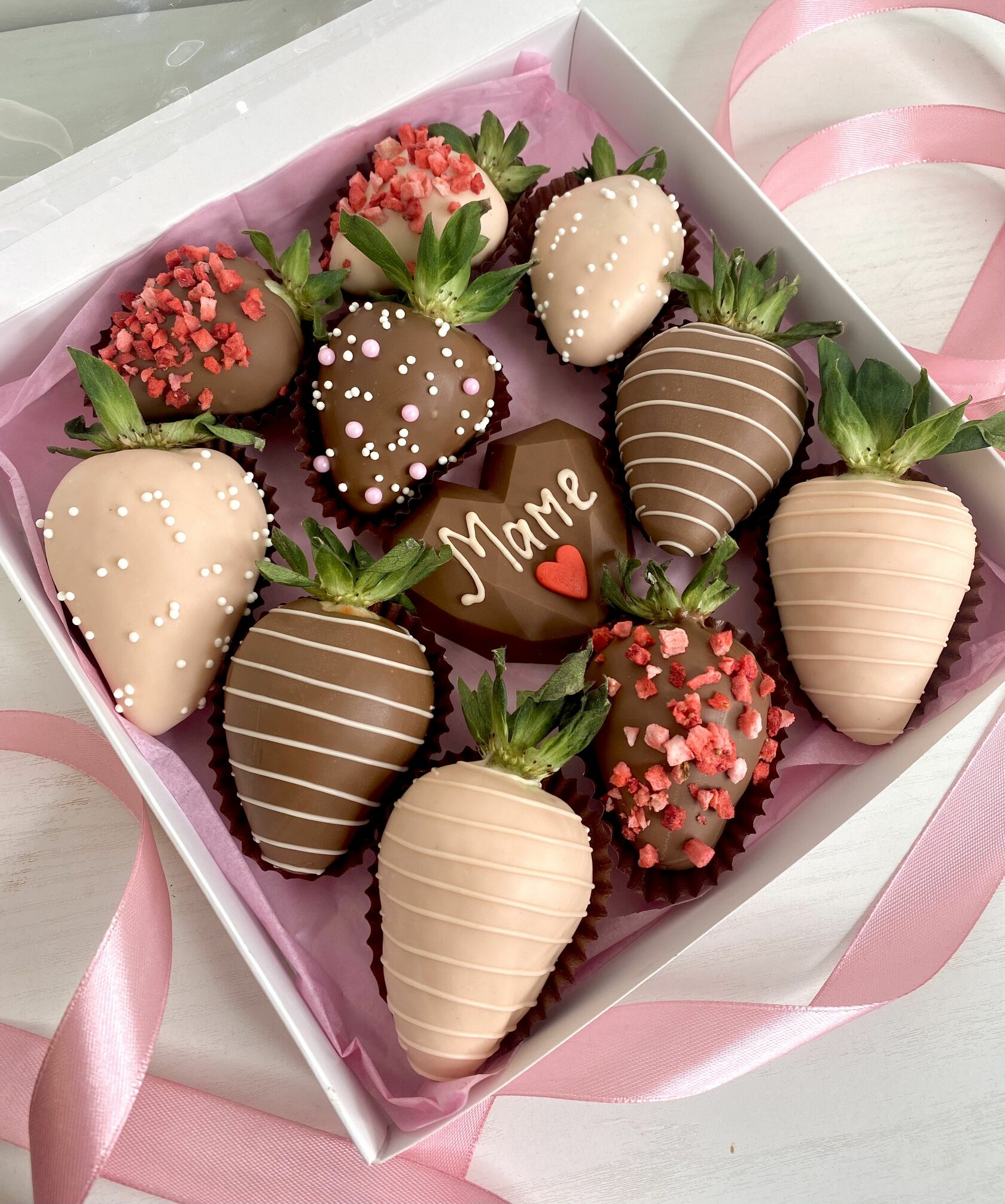 Клубничный бокс "Мамочка" 