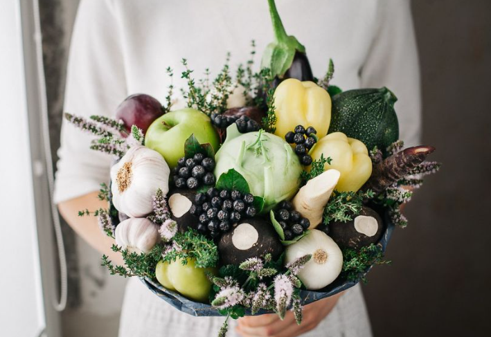 Съедобный букет "Свежесть" из овощей