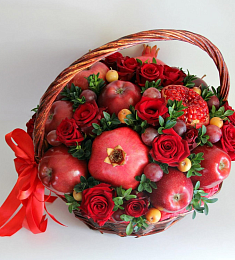 Корзины с фруктами и цветами "Яблоня"