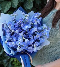 Букет из 11 дельфиниумов