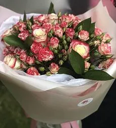 Брызги роз