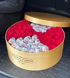 Голландские розы с киндерами в коробку